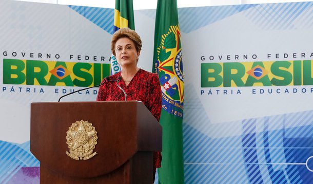 Brasília - DF, 11/01/2016. Presidenta Dilma Rousseff durante cerimônia de sanção do marco legal da ciência, tecnologia e inovação e lançamento da chamada universal no Palácio do Planalto. Foto: Ichiro Guerra/PR