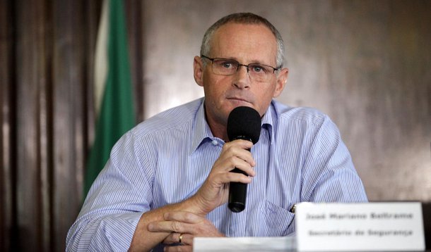 Secretário de Segurança, José Mariano Beltrame anuncia que coronel Pinheiro Neto assumirá o Comando-geral da PM.