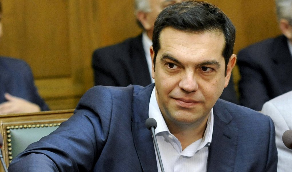 Primeiro-ministro grego, Alexis Tsipras, durante encontro em Atenas. 25/09/2015 REUTERS/Michalis Karagiannis