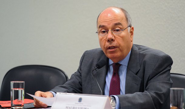 O ministro das Relações Exteriores, Mauro Luiz Icker, presta esclarecimentos no Senado, sobre abstenção do Itamaraty, na votação sobre as violações de direitos humanos na Síria e no Irã (Antonio Cruz/Agência Brasil)