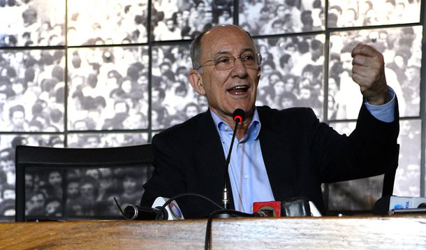 Brasília- DF- Brasil- 17/03/2015- O presidente nacional do PT, Rui Falcão, concede entrevista coletiva na sede do partido em Brasília (José Cruz/Agência Brasil)