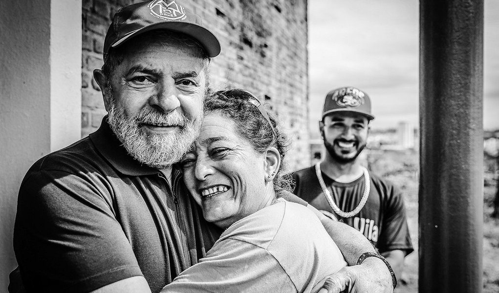 Sumaré- SP- Brasil- 18/11/2016- Ex-presidente Lula durante visita à Vila Soma. Foto: Ricardo Stuckert/ Instituto Lula