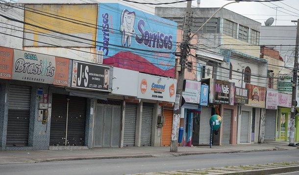 Vitória (ES) - Grande parte do comércio permanece fechado em Vitória. (Tânia Rêgo/Agência Brasil)