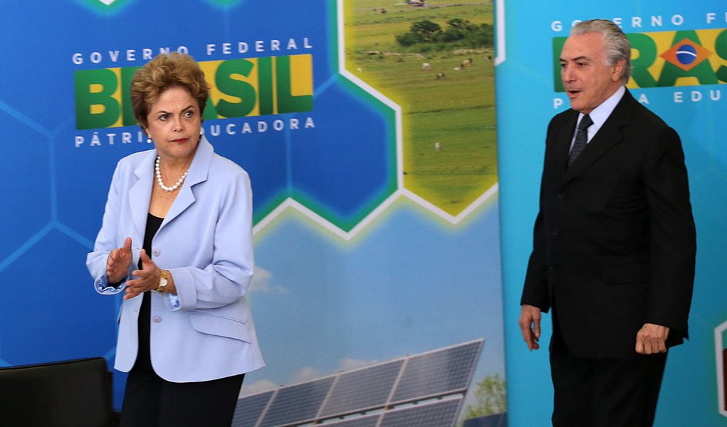 Brasília-DF 11-08-2015 Fotos Lula Marques/Agência PT. Presidenta Dilma durante cerimônia de anúncio do Programa de Investimento em Energia Elétrica