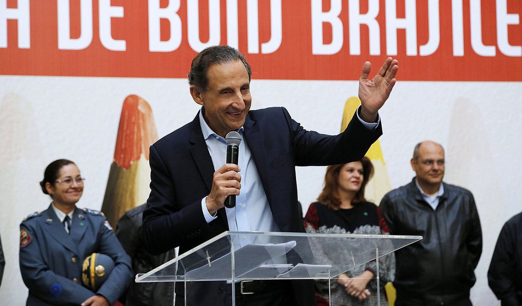 Franca-SP, 28 de maio de 2014. O Presidente da FIESP, Paulo Skaf,  inaugura  nova escola do SESI em Franca. (Foto: Ayrton Vignola).
