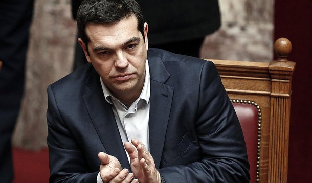 Primeiro-ministro grego, Alexis Tsipras, durante sessÃ£o no Parlamento. 18/02/2015    REUTERS/Alkis Konstantinidis