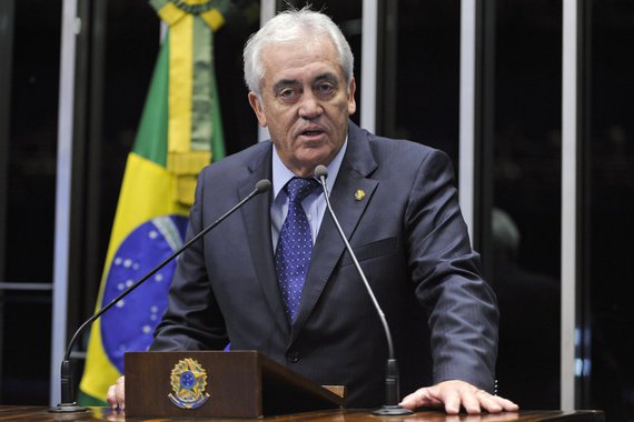 Plenário do Senado Federal durante sessão deliberativa ordinária.

Em discurso na tribuna, senador Otto Alencar (PSD-BA).

Foto: Marcos Oliveira/Agência Senado