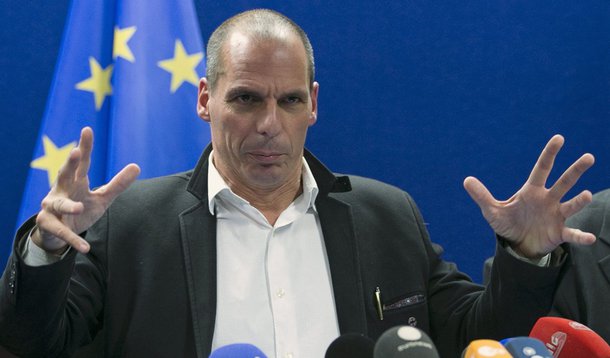 Ministro das FinanÃ§as grego, Yanis Varoufakis, concede entrevista em Bruxelas. 20/02/2015 REUTERS/Yves Herman
