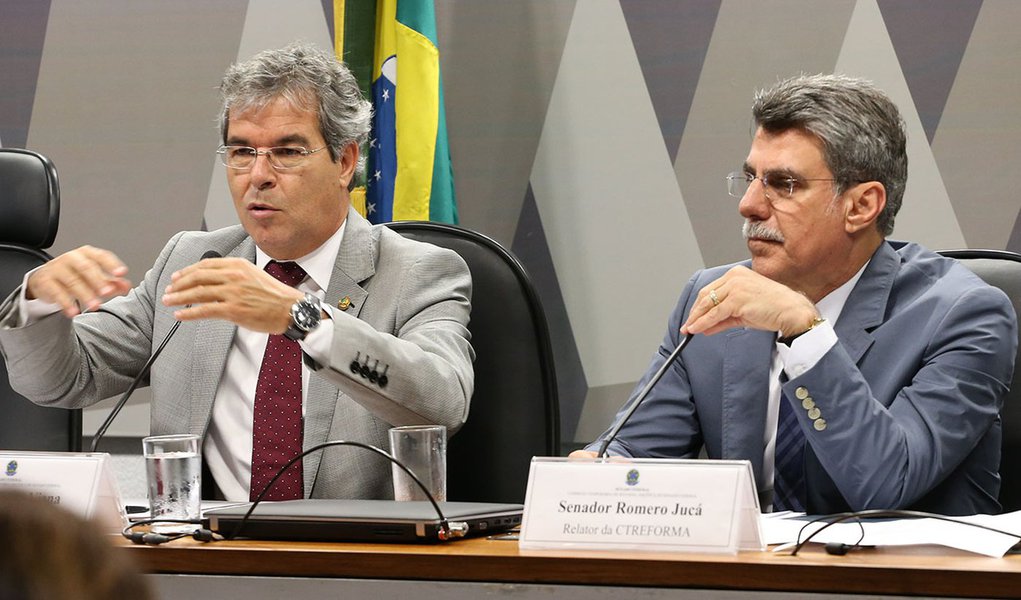 Brasília- DF 13-07-2015 Foto Lula Marques/AgênciaPT/ Comissão da reforma política no senado.