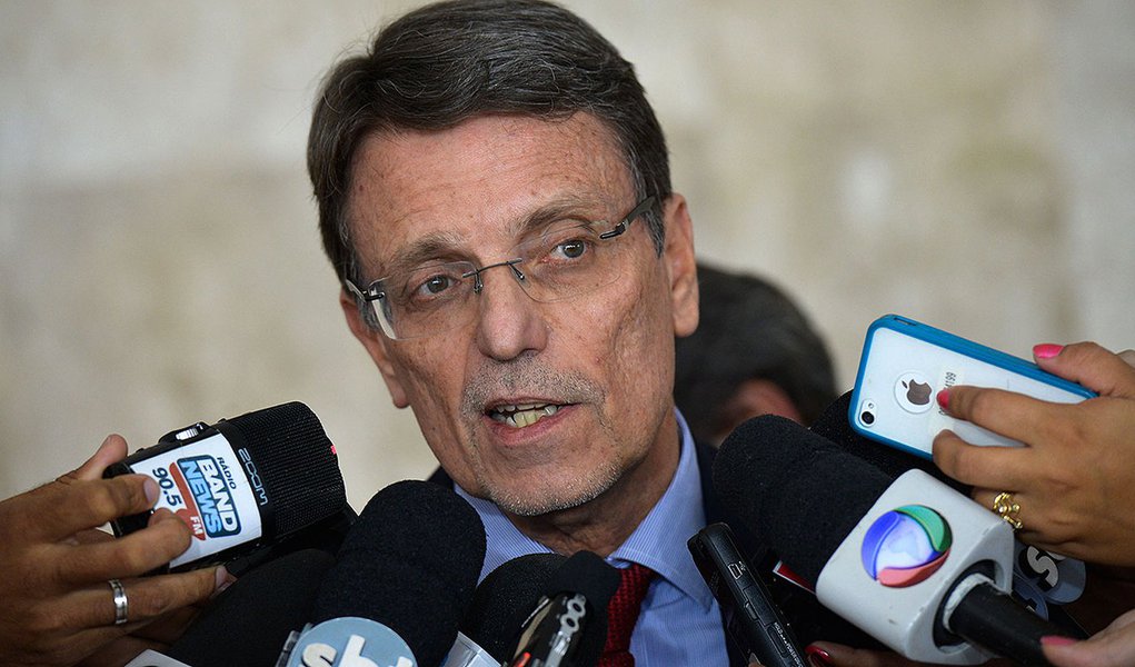 Brasília- DF- Brasil- 09/01/2015- Entrevista do secretário da Casa Civil do Distrito Federal, Hélio Doyle (Wilson Dias/Agência Brasil)