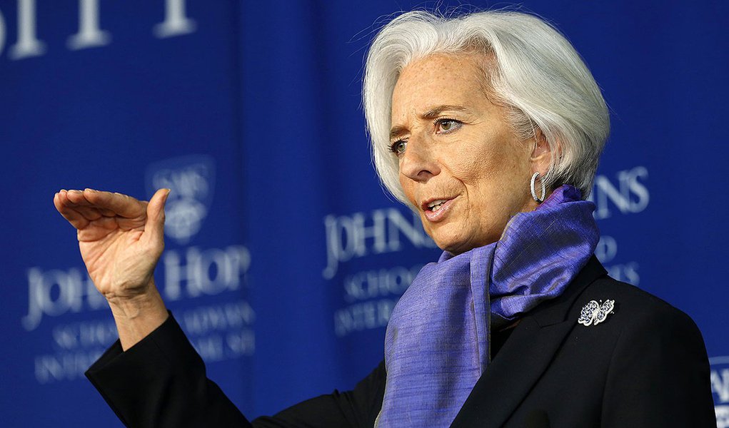International Monetary Fund Managing Director Christine Lagarde gestures as she speaks about the global economy at the Johns Hopkins School of Advanced International Studies in Washington April 2, 2014. The European Central Bank should ease monetary polic