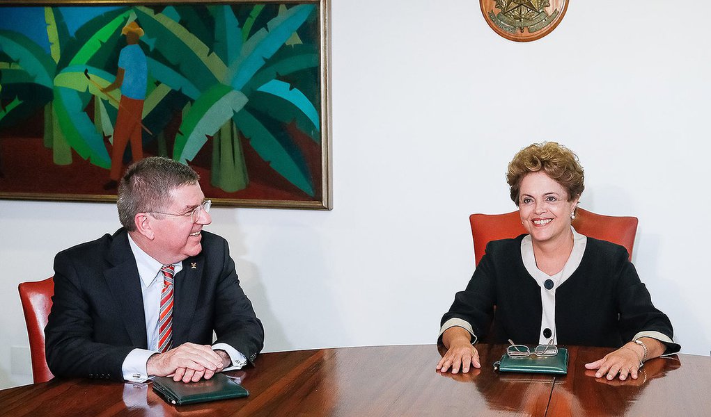 Brasília - DF, 24/02/2015. Presidenta Dilma Rousseff recebe Thomas Bach, Presidente do Comitê Olímpico Internacional (COI). Foto: Roberto Stuckert Filho/PR.