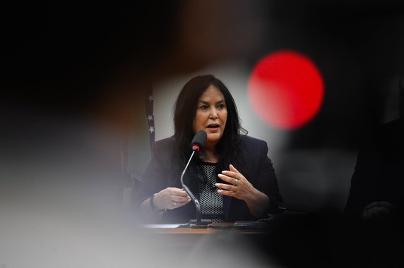 Brasília-Presidente da CMO, deputada Rose de Freitas e o relator, Ricardo Teobaldo, falam sobre o rito de apreciação do relatório do TCU que rejeitou as contas da presidenta Dilma(Fabio Rodrigues Pozzebom/Agência Brasil)