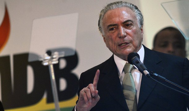 Brasília - O vice-presidente da República e presidente nacional do PMDB, Michel Temer, participa do Congresso da Fundação Ulysses Guimarães e do PMDB, em Brasília (José Cruz/Agência Brasil)