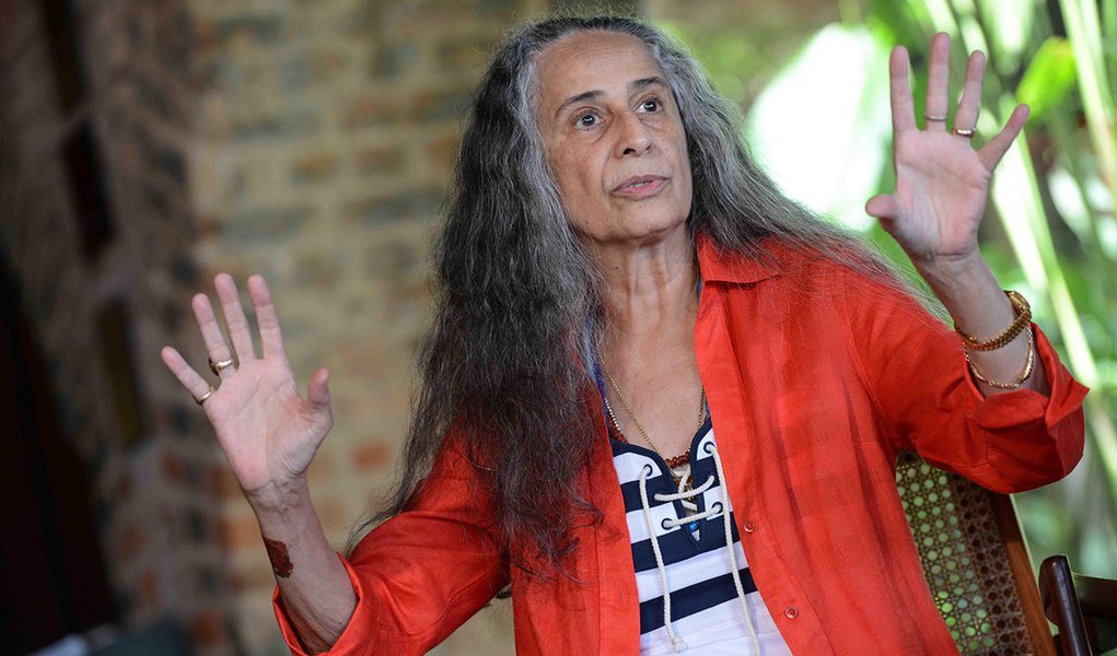 Salvador- BA, Brasil- Maria Bethânia faz show especial no Farol da Barra neste sábado (28/03/2015) na festa de comemoração dos 466 da cidade de Salvador. 