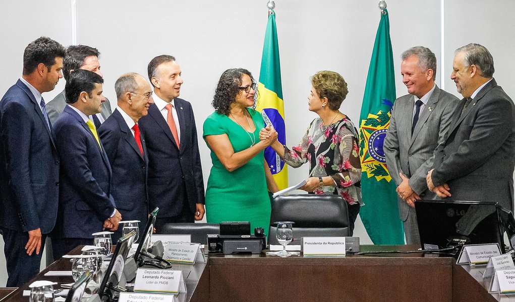 Brasília - DF, 15/09/2015. Presidenta Dilma Rousseff durante reunião líderes da base aliada na Câmara dos Deputados. Foto: Roberto Stuckert Filho/PR.