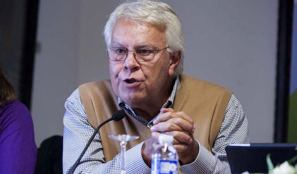 XVIII Foro Eurolatinoamericano de Comunicación. 13-15 de noviembre de 2012. Centro Cultural Reina Sofía, Cádiz (España).