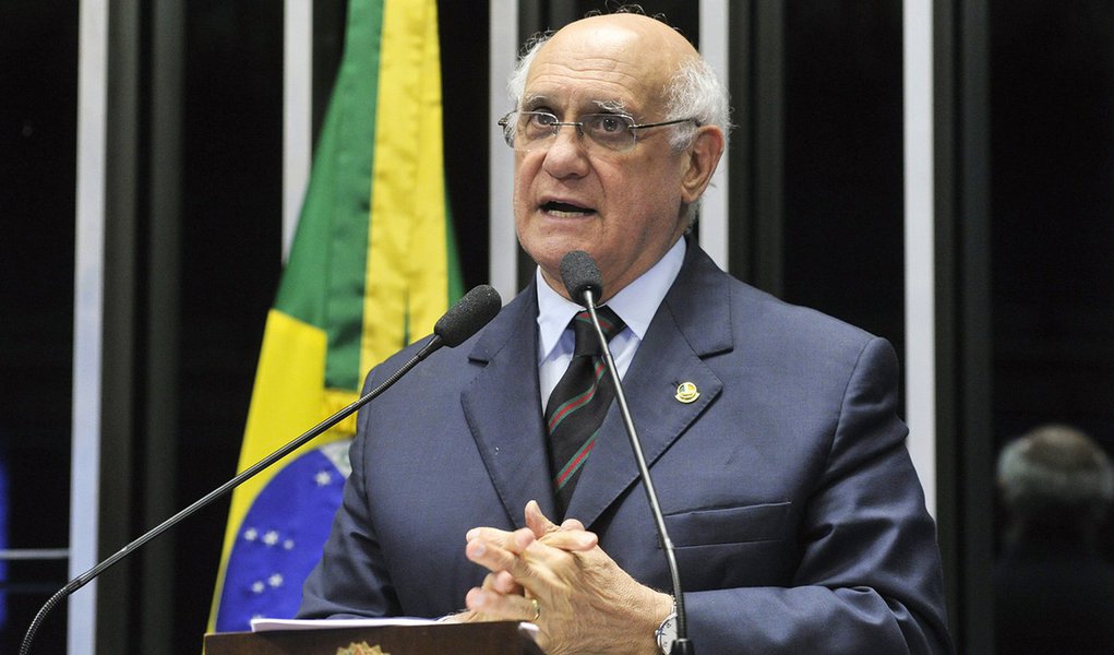 Lasier Martins