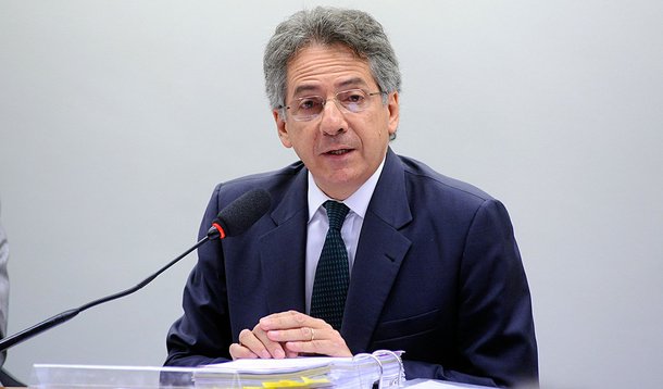 O ex-presidente do BNDES Eleazar de Carvalho Filho, que ficou no cargo de janeiro de 2002 a janeiro de 2003 – presta depoimento na Comissão Parlamentar de Inquérito (CPI) (Lucio Bernardo Junior / Câmara dos Deputados)