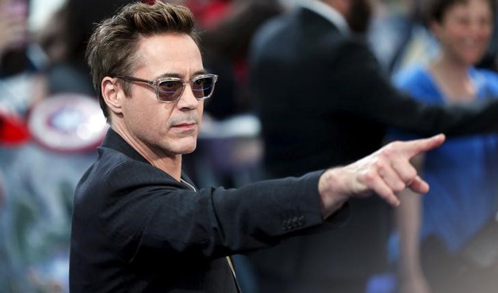 Ator Robert Downey Jr. na pré-estreia europeia de "Vingadores: Era de Ultron", em Londres, em abril. 21/04/2015 REUTERS/Stefan Wermuth
