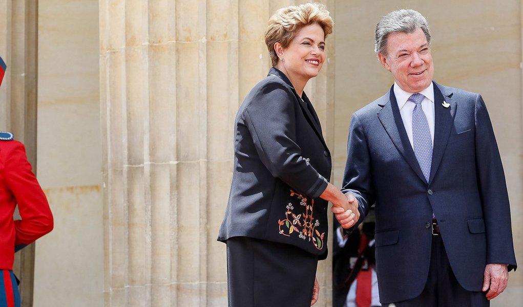 Bogotá/Colômbia - Presidenta Dilma Rousseff durante Visita Oficial a Colômbia, com o presidente Juan Manuel Santos Calderón. Foto: Roberto Stuckert Filho/PR