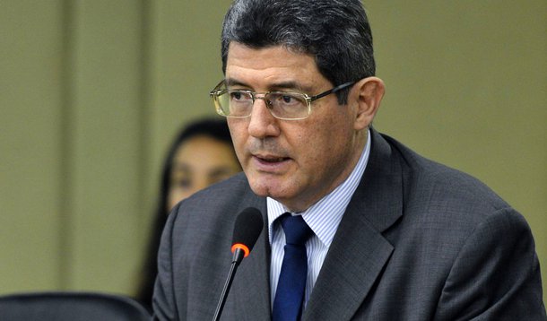 O ministro da Fazenda, Joaquim Levy, participa do Semin�rio OCDE, Organiza��o para a Coopera��o e Desenvolvimento Econ�mico (Antonio Cruz/Ag�ncia Brasil)