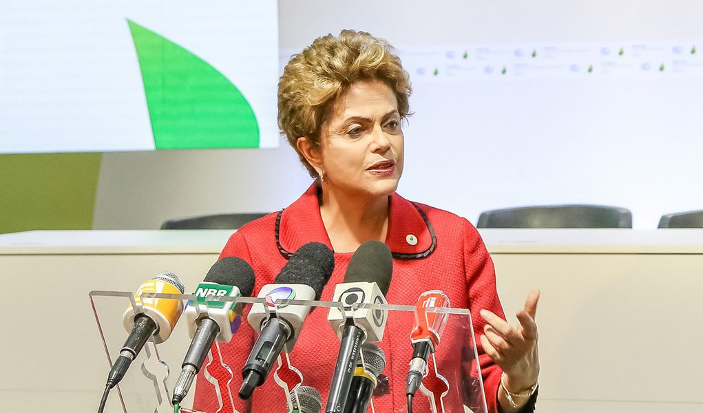 Paris - França, 30/11/2015. Presidenta Dilma Rousseff participa da Mission Innovation Launch Event durante 21º Conferência das Partes da Convenção-Quadro das Nações Unidas sobre a Mudança do Clima – COP21. Foto: Rafael Carlota/PR