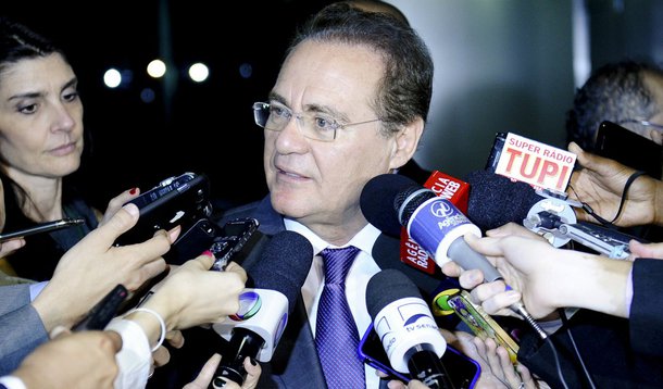 Senador Renan Calheiros (PMDB-AL) concede entrevista. Foto: Marcos Oliveira/Agência Senado