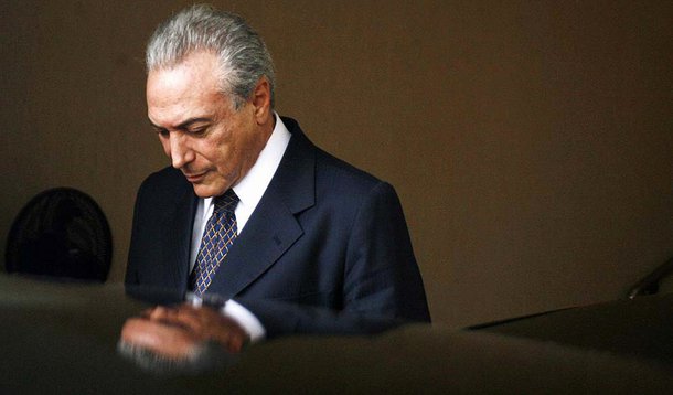 Brazil's Vice-President-elect Michel Temer leaves the President-elect Dilma Rousseff's house in Brasilia November 3, 2010. REUTERS/Ueslei Marcelino (BRAZIL - Tags: POLITICS ELECTIONS)