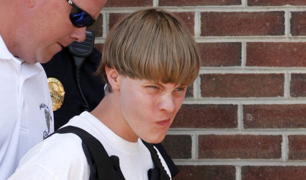 Dylann Roof, suspeito de realizar ataque com nove mortos em igreja nos Estados Unidos, na Carolina do Norte.  18/06/2015     REUTERS/Jason Miczek