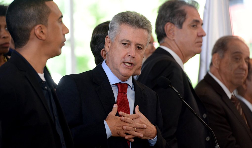  Rodrigo Rollemberg, governador eleito do DF, anuncia os nomes dos futuros secretários de seu governo (Elza Fiúza/Agência Brasil)