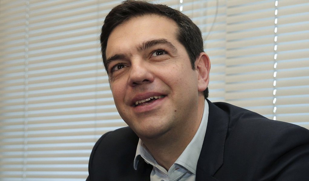 LÃ­der do partido de esquerda grego Syriza, Alexis Tsipras, que tomou posse como primeiro-ministro. 26/1/2015 REUTERS/Lefteris Pitarakis/Pool
