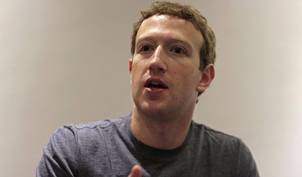 Presidente-executivo do Facebook, Mark Zuckerberg, em entrevista Ã  Reuters na Universidade de BogotÃ¡. 14/1/2015 REUTERS/Jose Miguel Gomez