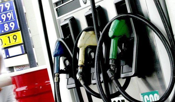 LIMA, 27 DE ABRIL DEL 2007.

GRIFO EN LA PLAZA GRAU, AUMENTO DE PRECIO EN LA GASOLINA

FOTOS: GIANCARLO SHIBAYAMA/EL COMERCIO