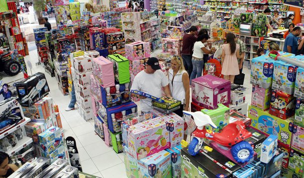 O comércio paranaense fechou o ano de 2013 com resultados bastante positivos, permanecendo com o melhor desempenho entre os estados do sul e sudeste do País. Foto: ANPr