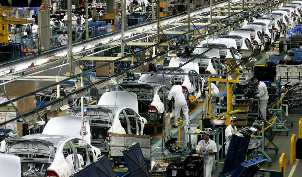 industria linha de produção