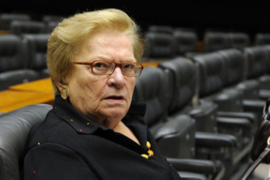 Plen�rio 



Dep. Luiz Erundina

foto Luiz Alves - SEFOT-CD



Data 17-08-2010