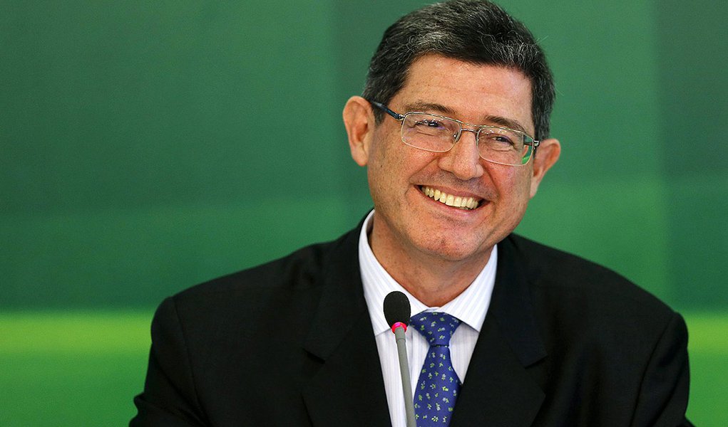 O ex-secretÃ¡rio do Tesouro Nacional e executivo do Bradesco Joaquim Levy, escolhido para assumir o MinistÃ©rio da Fazenda, concede entrevista coletiva em BrasÃ­lia nesta quinta-feira. 27/11/2014 REUTERS/Ueslei Marcelino