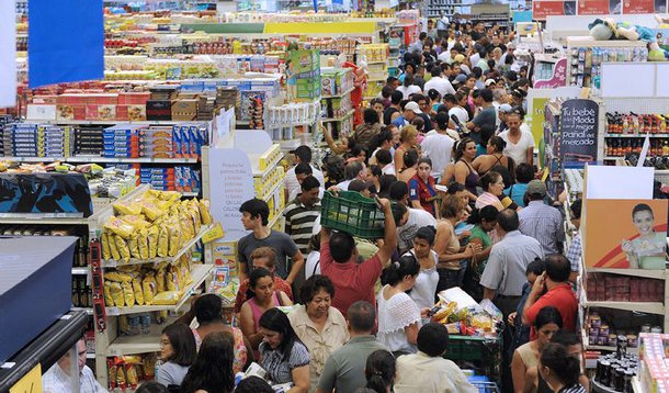 Hondurenhos lotaram supermercados durante suspensÃ£o do toque de recolher