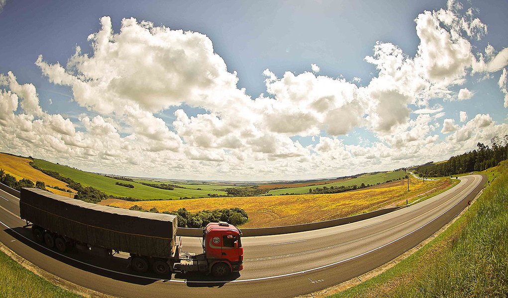 IBGE mostra expansão de 7% na receita de Serviços no Paraná.
Foto: Rodrigo Czekalski/Rodonorte