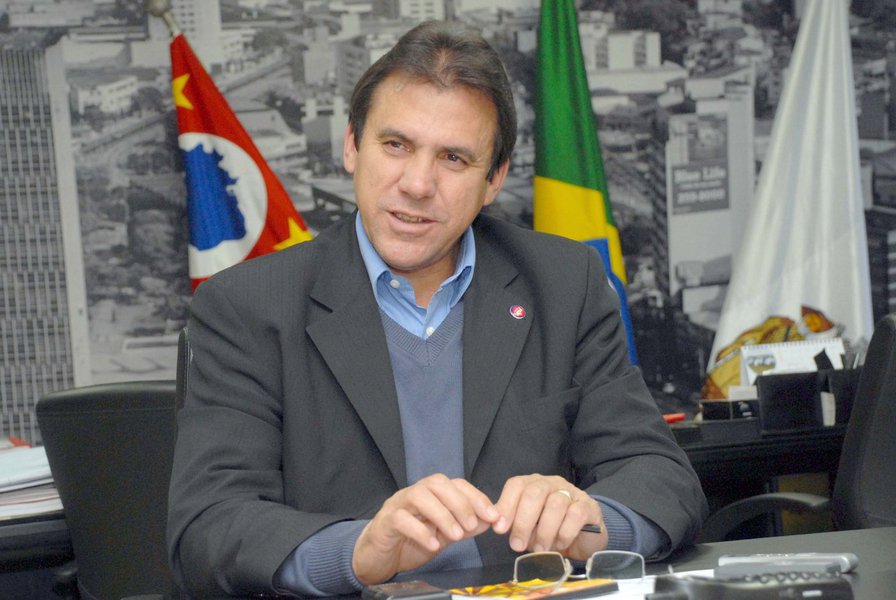 Prefito de S�o Bernardo do Campo Luiz Marinho. Foto: Wilson Mag�o/PMSBC
