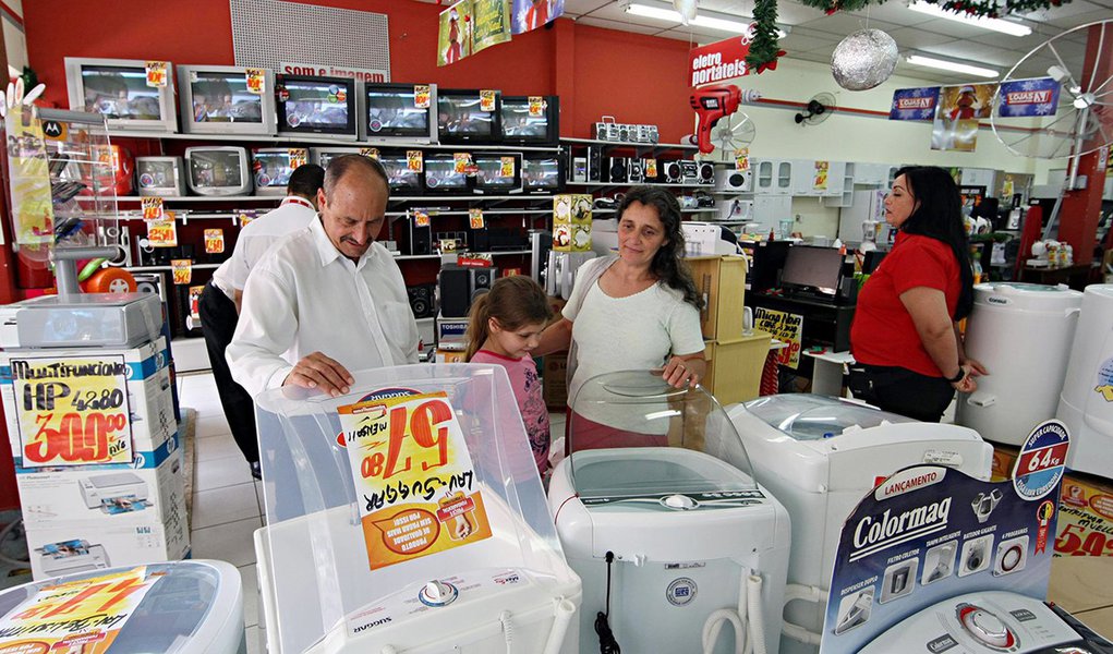 Comércio paranaense registra crescimento de 6,6% no ano. Foto: Arquivo ANPr