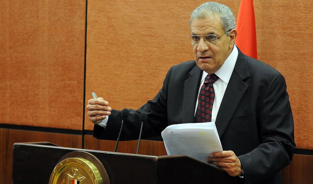 (FILES) A file picture taken on January 16, 2014 shows Egypt's then housing minister Ibrahem Mahlab speaking during a press conference in Cairo on January 16, 2014. Outgoing housing minister Mahlab was appointed on February 25, 2014 as Egypt's new prime m