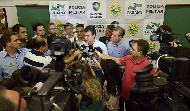 Governador Beto Richa participa da solenidade de apresentação dos novos policiais militares. Maringá, 20/11/2013. Foto: Antonio Costa/ANPr