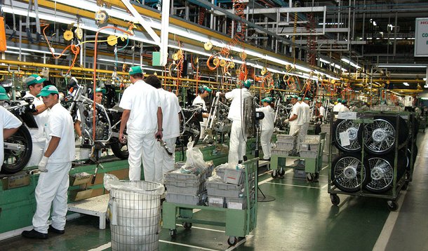 Foto Miguel Angelo/CNI
Fabrica da Moto Honda em Manaus, tratamento de água.
Manaus, abril 2006.                                                                