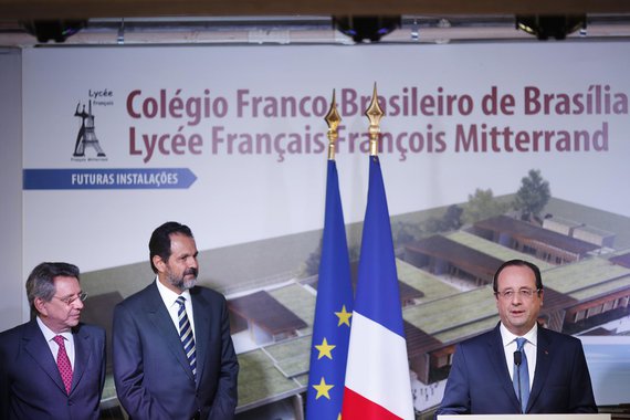 Brasilia 12/12/2013   O Governador Agnelo Queiroz e o vice governador Tadeu filippelli durante Cerimônia de Inauguração do Colégio Franco-Brasileiro François Mitterrand de Brasília
pelo Senhor François Hollande, Presidente da República Francesa.
Local: 