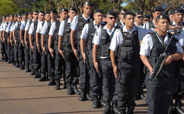 Policiais militares que participar㯠da seguran硠dos jogos Pan-americanos no Rio de Janeiro.
