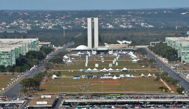 Corte de R$10 bilhões afeta mais Fazenda e Defesa