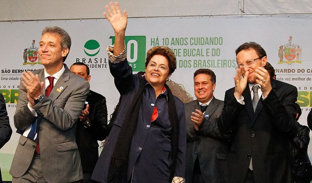 São Bernardo do Campo - SP, 28/05/2014. Presidenta Dilma Rousseff durante cerimônia de comemoração dos 10 anos do Programa Brasil Sorridente e de inauguração de 5 Centros de Especialidades Odontológicas. Foto: Roberto Stuckert Filho/PR