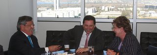 BB garante R$ 1,5 bilhão para obras de Perillo